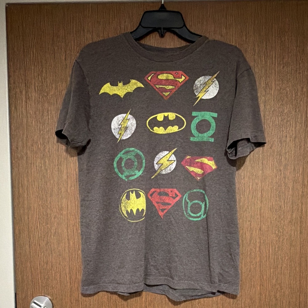 DC Comics Batman Superman Gray Graphic Logo Print Crew Neck Cotton Tee Size M